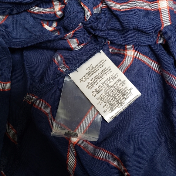 Bcbgeneration tie front roll sleeve plaid shirt - Picture 4 of 5